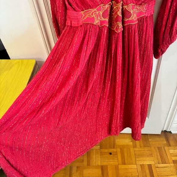 red grecian style wrap style dress with gold flecks vintage Red for sizing - Picture 3 of 7